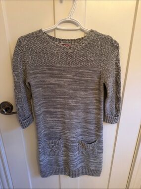 GIrls’ Shrinking Violet Gray Knit Pocket Sweater Dress, size 14